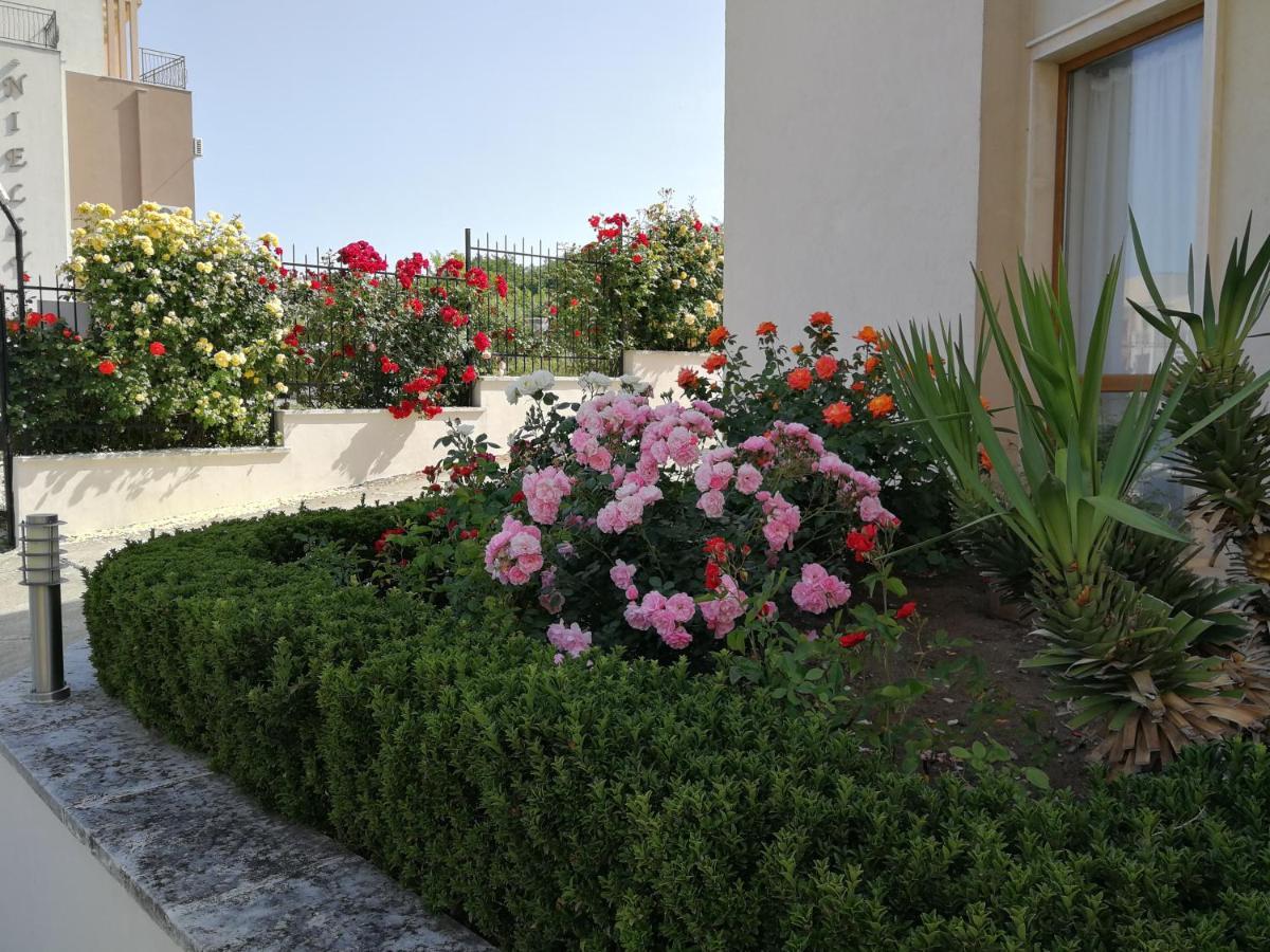 Wonderful Family Villa With Sea View Bjala Kültér fotó